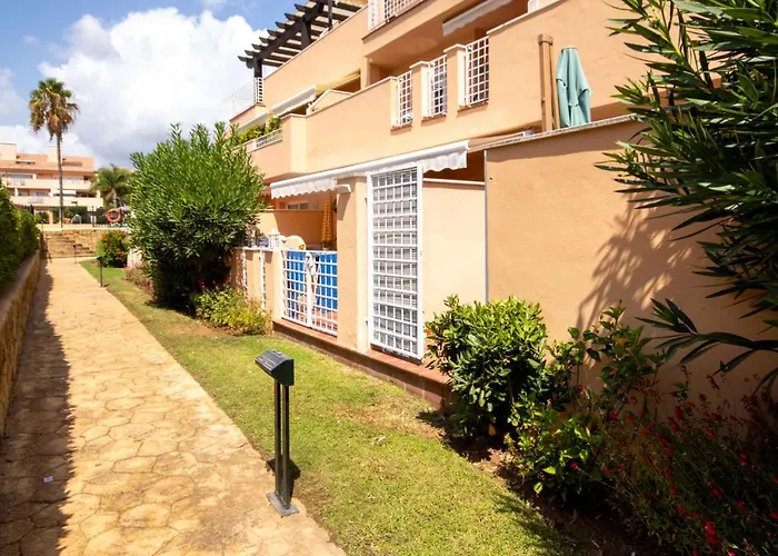 Ground Floor Apartment, Jardines De Santa Maria Elviria Apartment