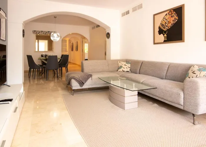 Daire Ground Floor Apartment, Jardines De Santa Maria Elviria