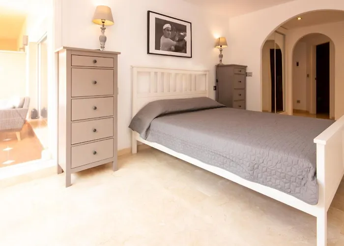 Ground Floor Apartment, Jardines De Santa Maria Elviria Daire *