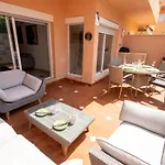 Апартаменти Ground Floor Apartment, Jardines De Santa Maria Elviria Марбелья