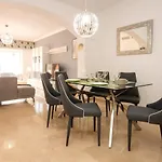 Ground Floor Apartment, Jardines De Santa Maria Elviria Апартаменти Марбелья