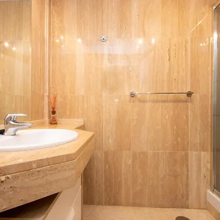 Ground Floor Apartment, Jardines De Santa Maria Elviria マルベーリャ